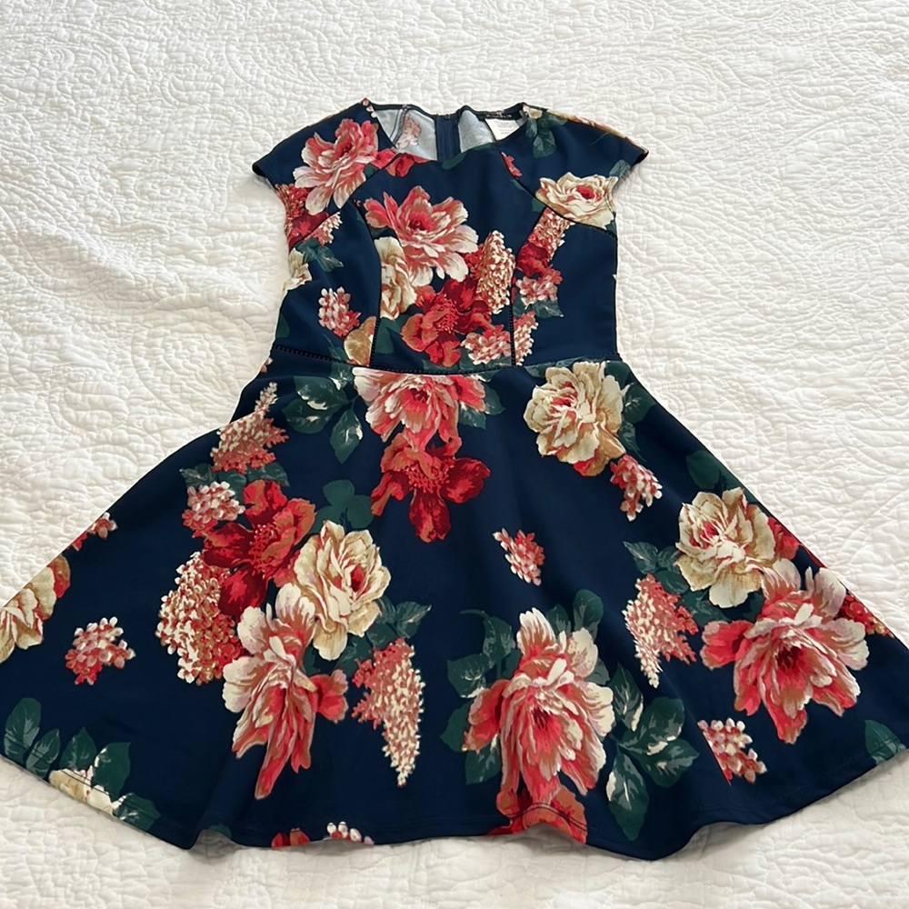Size 3-4